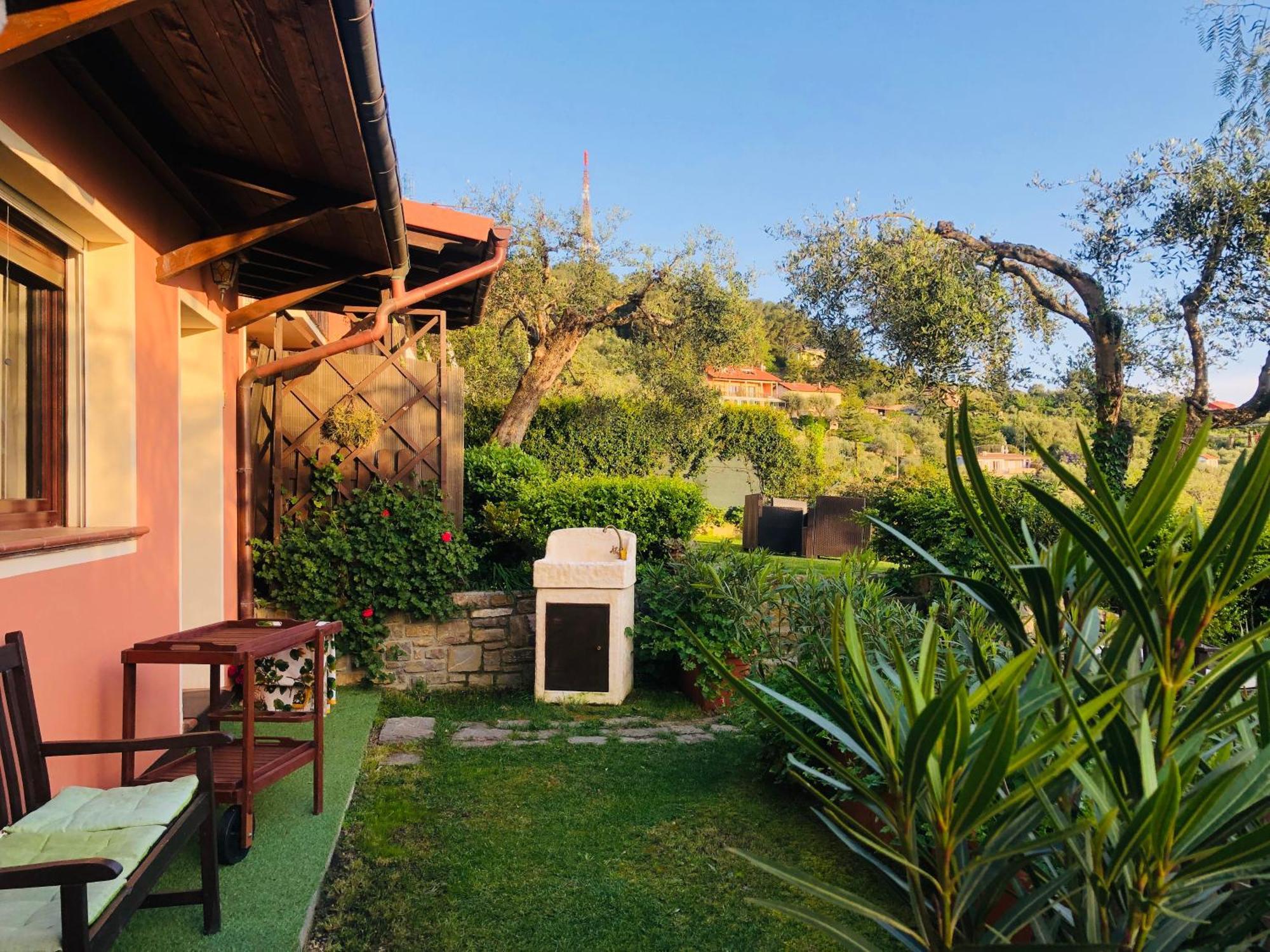 Le Jardin Sur Mer Avec Bike Et Mtb Tour Hotel Imperia Ngoại thất bức ảnh